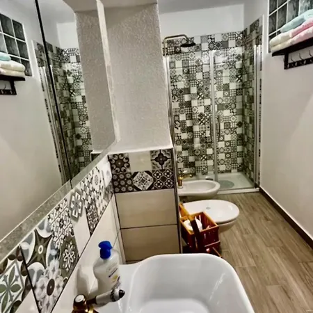 Castagna Bianca - Tuscan Tobe Srl *